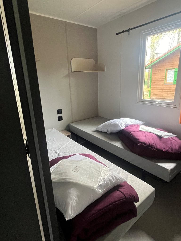 mobil home 2 lits simple